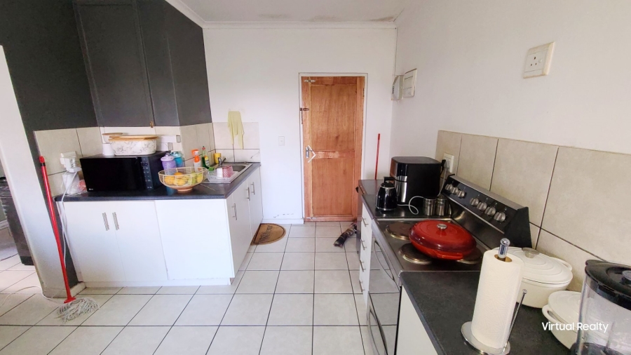 1 Bedroom Property for Sale in Thornton Western Cape